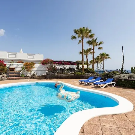 Atlantis - Luxury Oceanfront - Next To The Villa