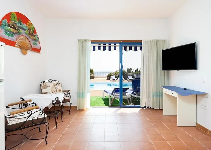 Atlantis - Luxury Oceanfront - Next To The Villa